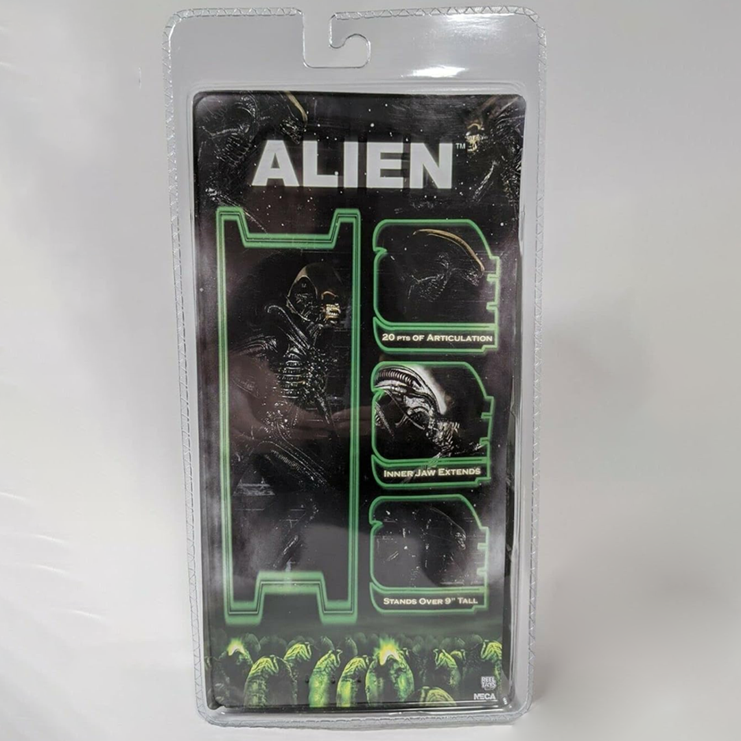 NECA ALIEN FULLY ARTICULATED ACTION WITH BENDABLE TAIL