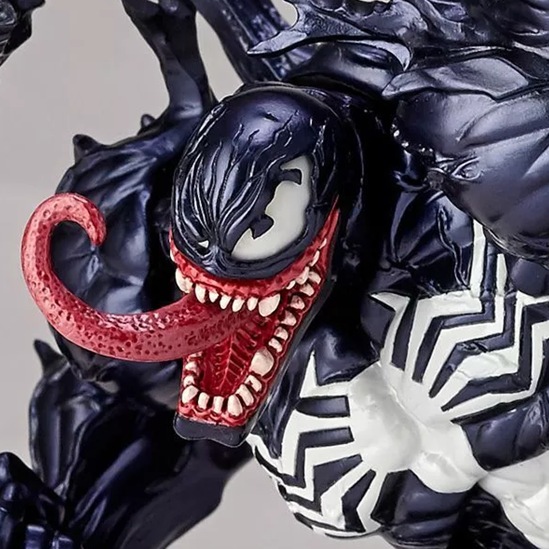 Marvel Amazing Yamaguchi Revoltech 003 Venom Action Figure