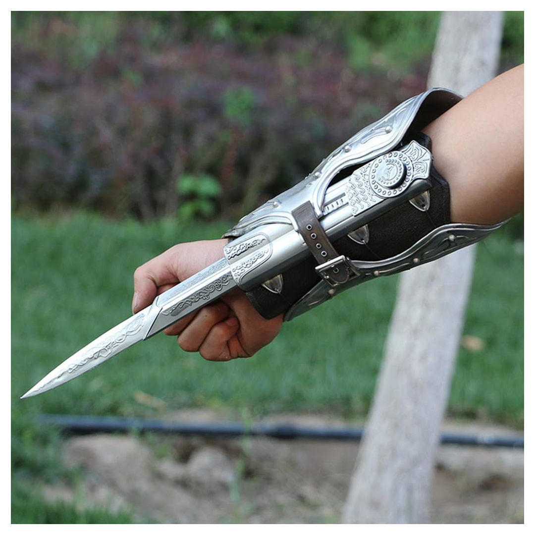 Assassin's Creed : Ultimate BROTHERHOOD- EZIO AUDITORE'S ARMORED VAMBRACE Hidden Blade Gauntlet Set! Role-Play Accessory Age 17+