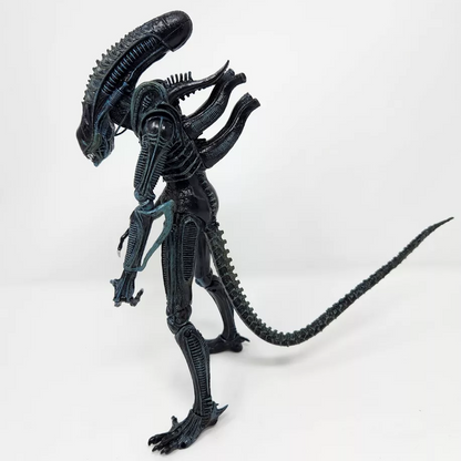 NECA XENOMORPH BLUE ALIEN FULLY ARTICULATED ACTION FIGURE WITH BENDABLE TAIL