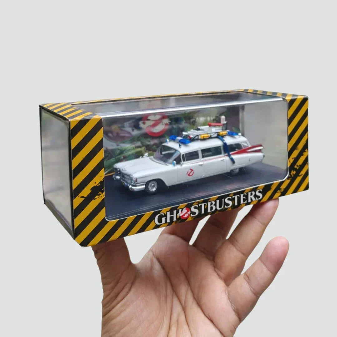 YS Model 1:64 Cadillac Miller-Meteor ECTO-1 – Ghostbusters Diecast