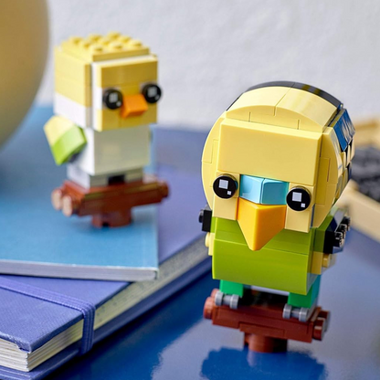 LEGO BrickHeadz 40443 Budgie & Chick (261 Pieces)