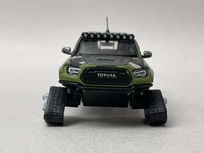 GCD 1:64 Toyota Tacoma Pickup Snow Version Camouflage (LHD) Diecast Model Car – KS-077-510