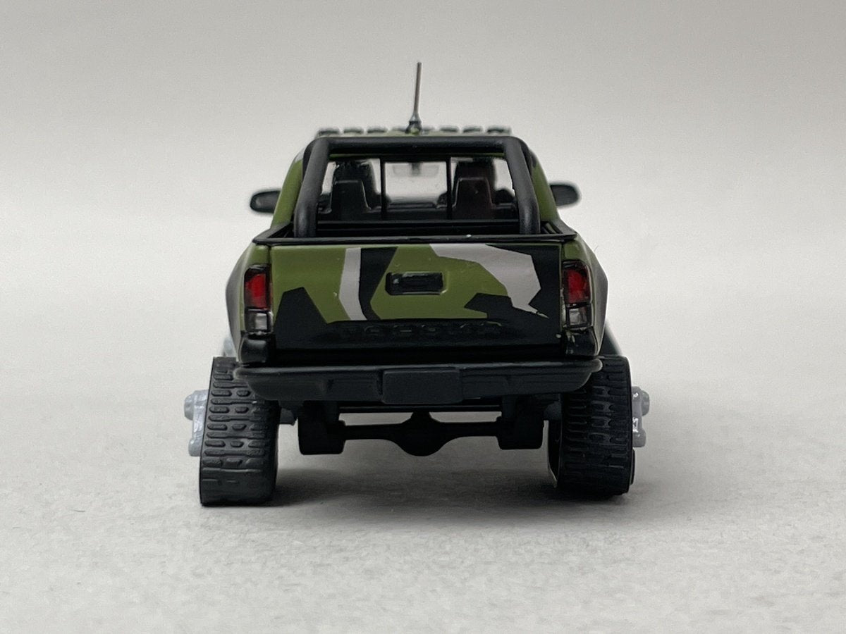 GCD 1:64 Toyota Tacoma Pickup Snow Version Camouflage (LHD) Diecast Model Car – KS-077-510