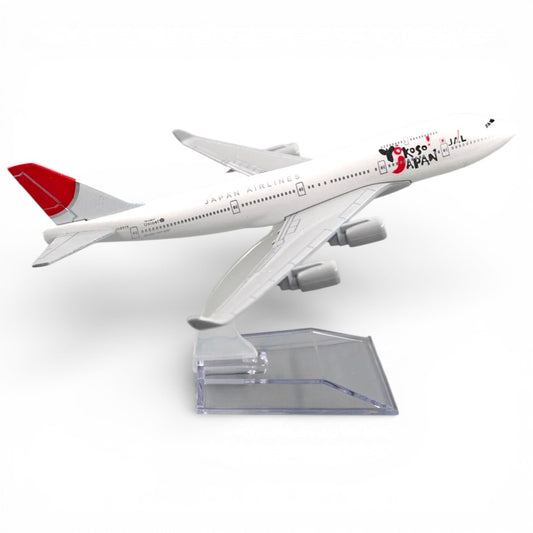 Breatoi Die-Cast Aircraft Model Collection (16 cm) with Display Stand – International Airline Jet Showpieces