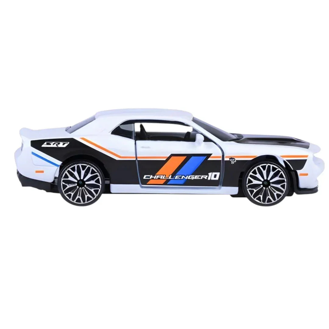 Majorette Dodge Challenger SRT Hellcat Racing 1:64 Die-Cast Car | Metal Body with Moving Parts | Muscle Car Toy | 3+