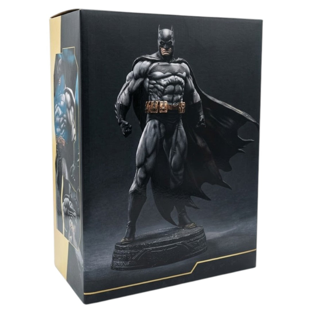 DC Batman Collectible Statue (38 cm)  – Dark Knight Superhero Display Figure with Cape & Base