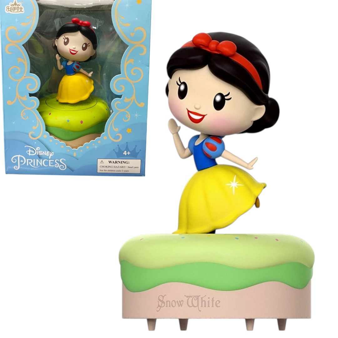 Disney Princess Character Display Snow White Dancing Collectible Figure | Kids Gift (Ages 4+)