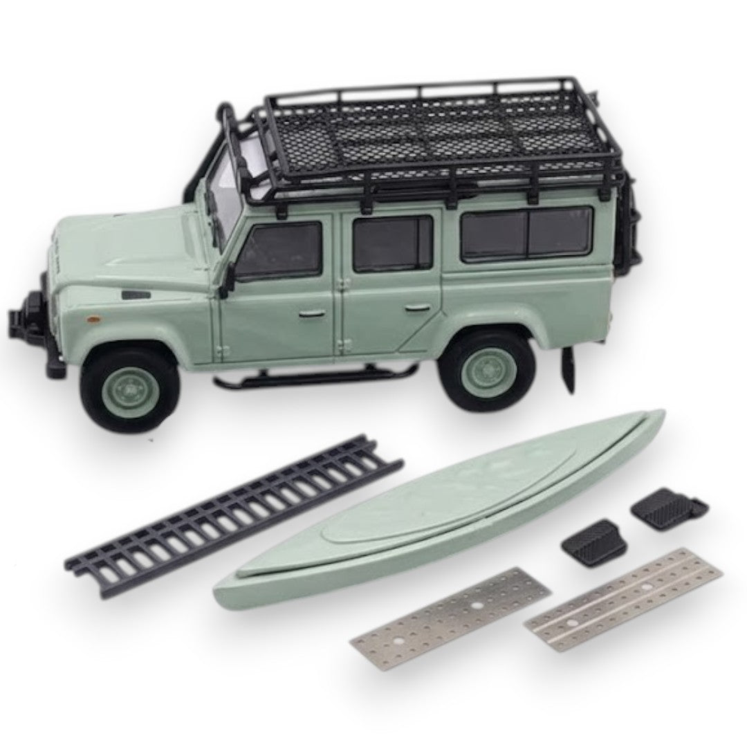 Master 1:64 Land Rover Defender 110 Die-Cast Model Car – Collectible Off-Road SUV Miniature Display Vehicle