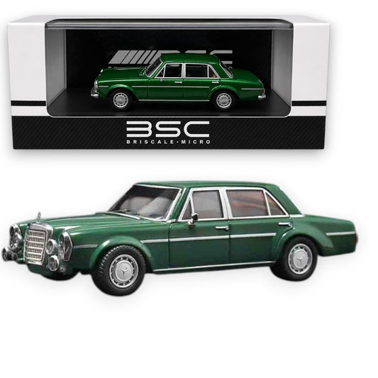BSC 1:64 Mercedes-Benz 300SEL 6.8 AMG  W109 Green Diecast Car – Collectible Scale Car with Display Case (Green)