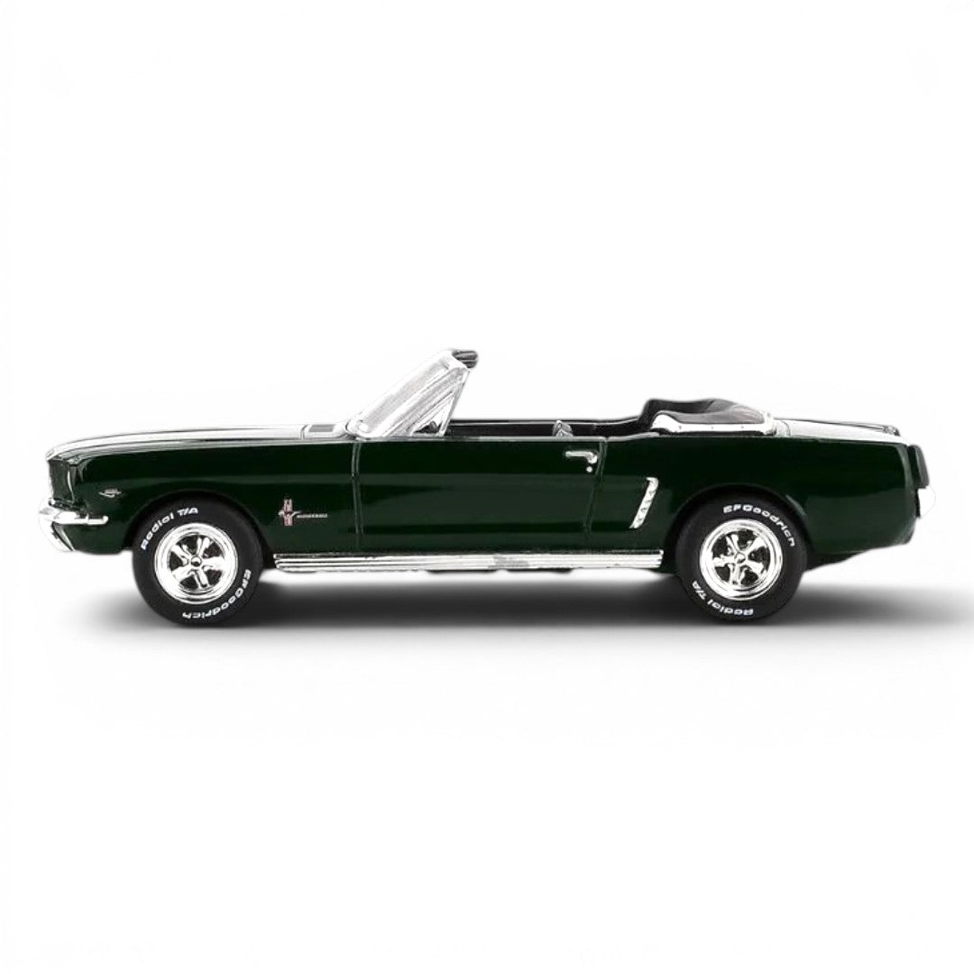 Mini GT 1:64 (Blister Pack) Ford Mustang Convertible 1964 Highland
