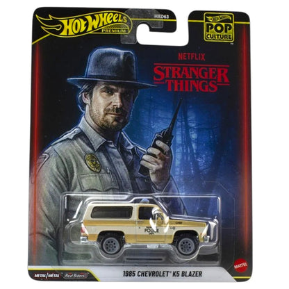 Hot Wheels 1:64 Scale  Premium Pop Culture 5-Car Set HXD63 | Disney Pixar, Forza, Stranger Things & The Simpsons | Metal/Metal with Real Riders | BGX