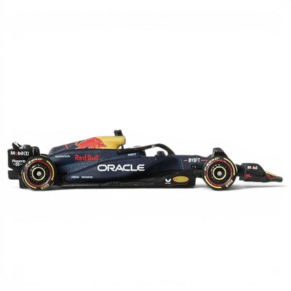 Hot Wheels Premium Formula 1 2024 Oracle Red Bull Racing RB20 #1 | 1:64 Die-Cast Formula One Race Car | Metal/Metal with Real Riders