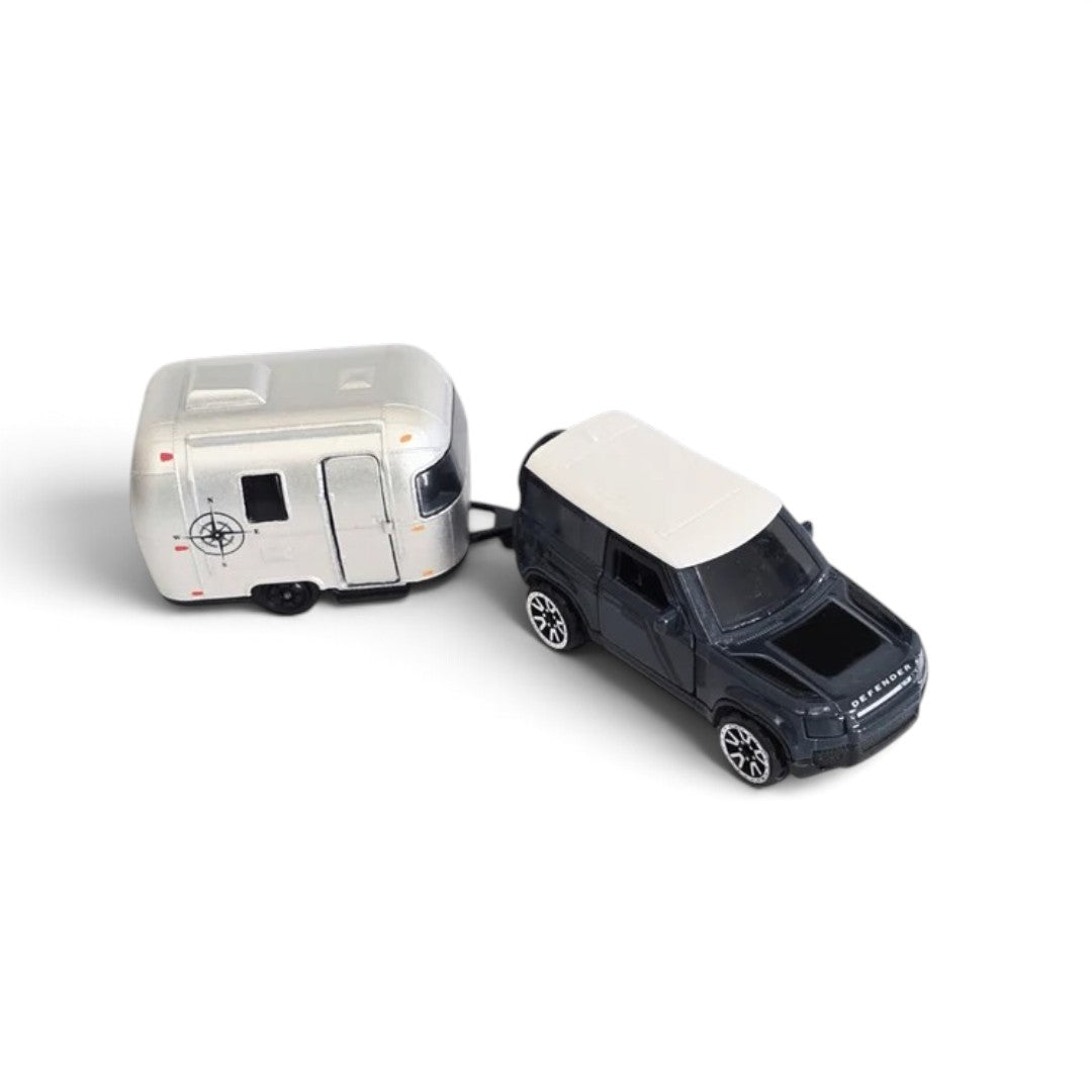 Majorette Land Rover Defender 90 with Airstream Sport 16 Travel Trailer | Die-Cast SUV & Caravan Toy Set for Kids 3+