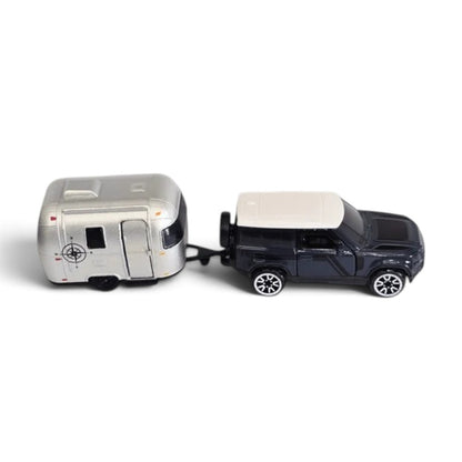 Majorette Land Rover Defender 90 with Airstream Sport 16 Travel Trailer | Die-Cast SUV & Caravan Toy Set for Kids 3+