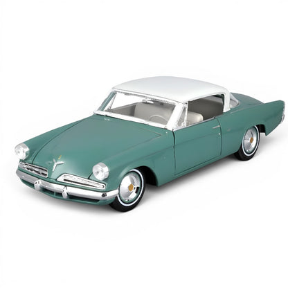 Maisto 1:18 1953 Studebaker Starliner Die-Cast Model Car | Special Collection Classic Car Collectible