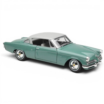 Maisto 1:18 1953 Studebaker Starliner Die-Cast Model Car | Special Collection Classic Car Collectible