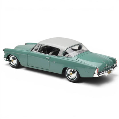 Maisto 1:18 1953 Studebaker Starliner Die-Cast Model Car | Special Collection Classic Car Collectible