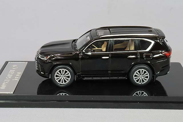 GCD 2021 Lexus LX600 Black 1:64 Diecast Model SUV – Premium Luxury SUV Collectible Miniature with Display Base