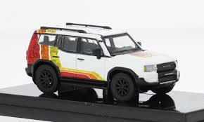 Para64 1:64 Toyota Land Cruiserb 250 TRD Diecast Model Car – Off-Road SUV Collectible with Graphic Livery