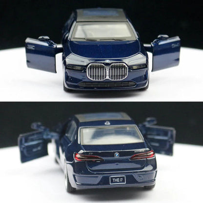 MSZ 1:47 BMW i7 Die-Cast Model Car – Blue | Pull Back, Openable Doors (67733)