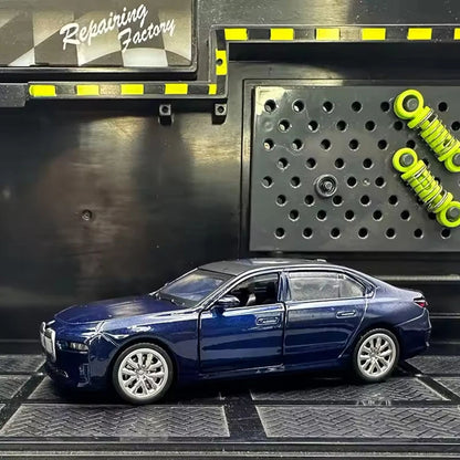 MSZ 1:47 BMW i7 Die-Cast Model Car – Blue | Pull Back, Openable Doors (67733)