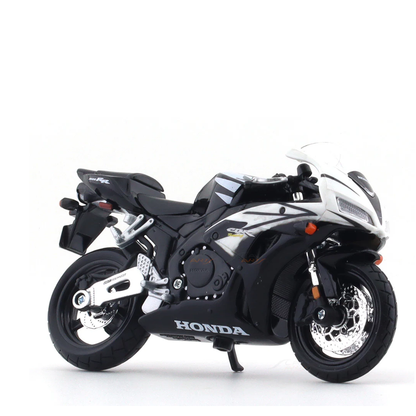 Maisto 1:18 Scale Honda CBR1000RR - Motorbike diecast model for Collectors 14+ Years