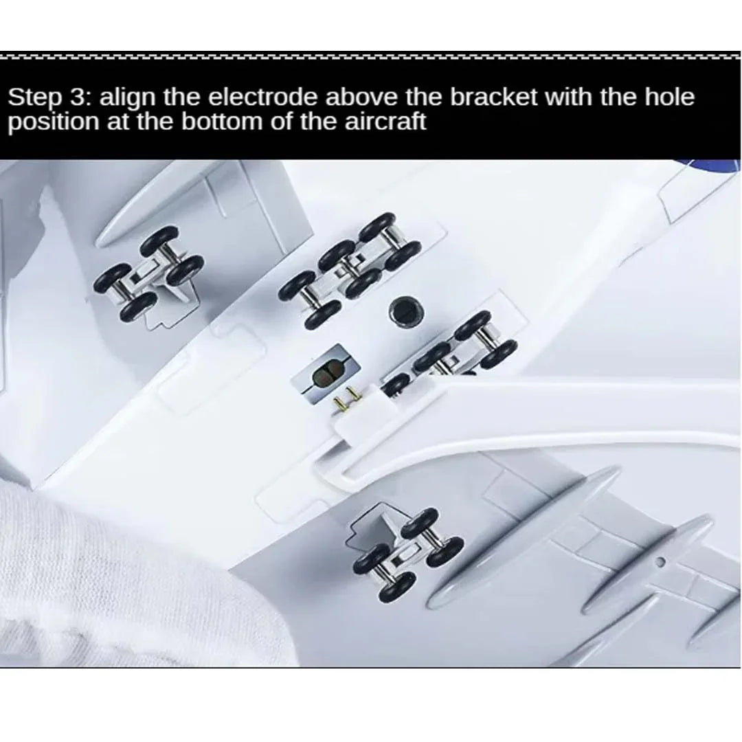 Diecast Collectible 1:250 Scale Model Airplane With Light & Sound – Lufthansa 747-400 Kiel - Jaiman Toys