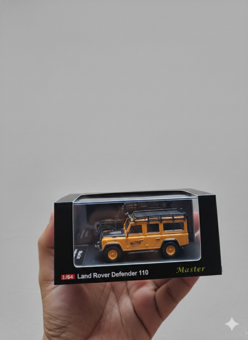 Master - Land Rover Defender 110 1:64 Scale Diecast Model Car | Off-Road SUV Collectible with Roof Rack & Kayak