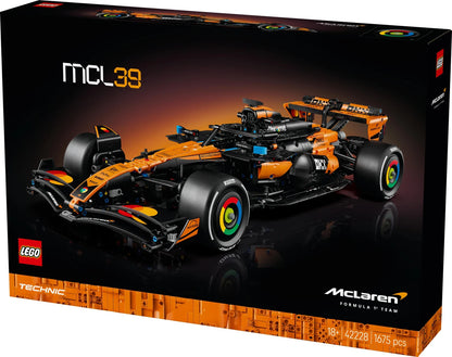 LEGO 42228 Technic McLaren MCL39 F1 Car – 1,675-Piece 1:8 Scale Formula 1 Model Building Set for Adults, Ages 18+