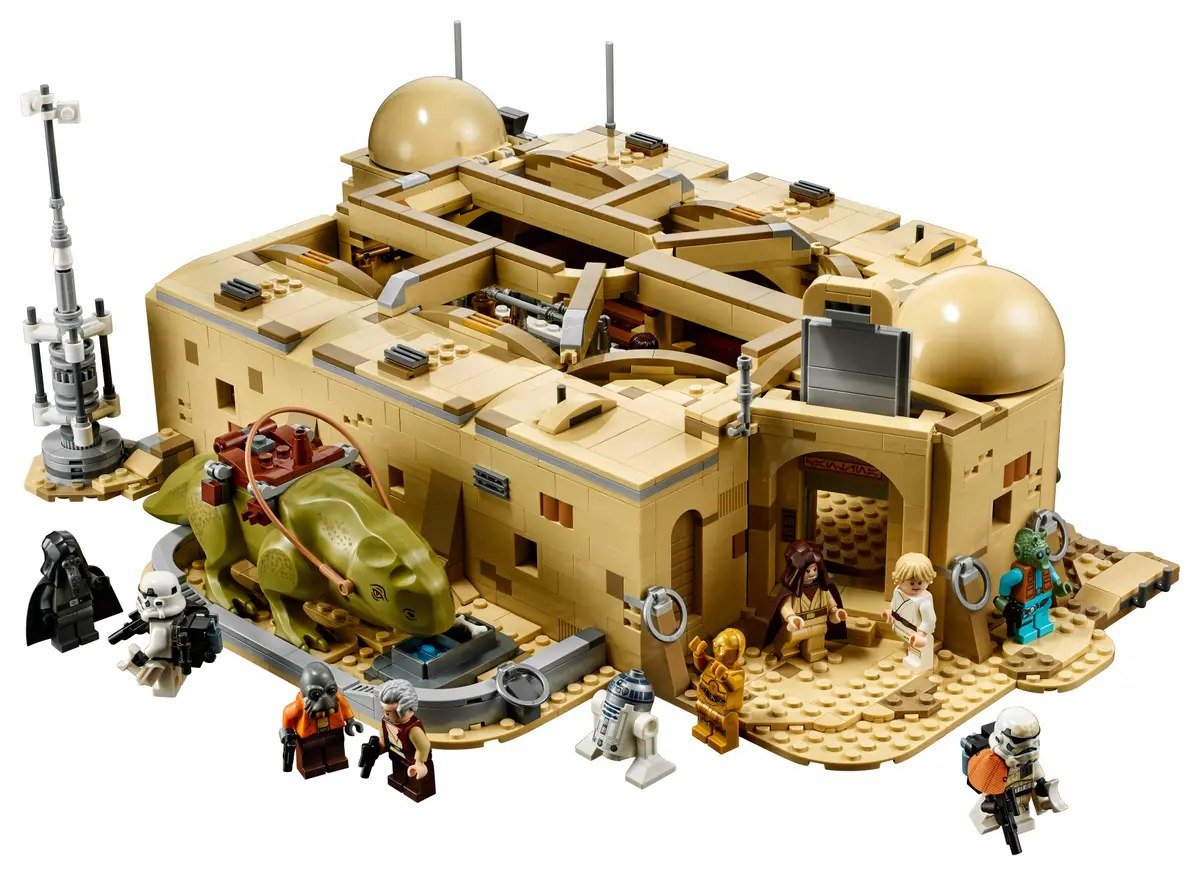 Lego Star Wars: A New Hope Mos Eisley Cantina 75290 Building Set, Master Builder Series, Model Kits for Adults to Build, Collectible Gift Idea