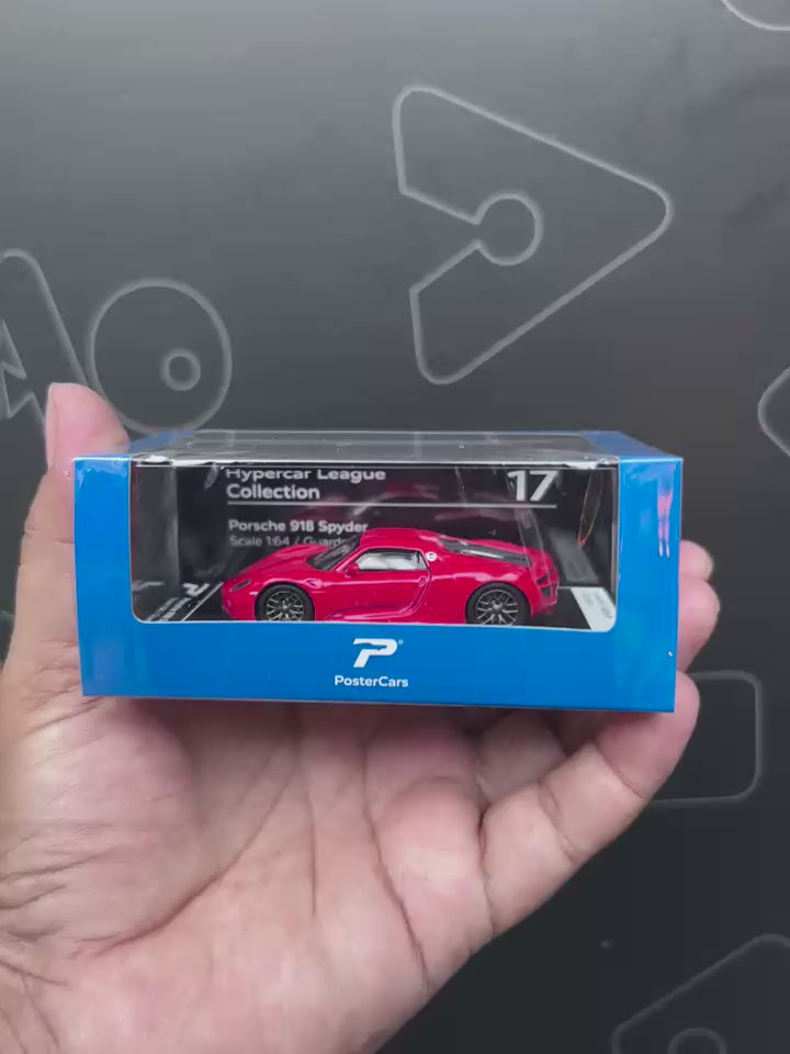 PosterCars 1:64 Porsche 918 Spyder – Guards Red – Acrylic Box