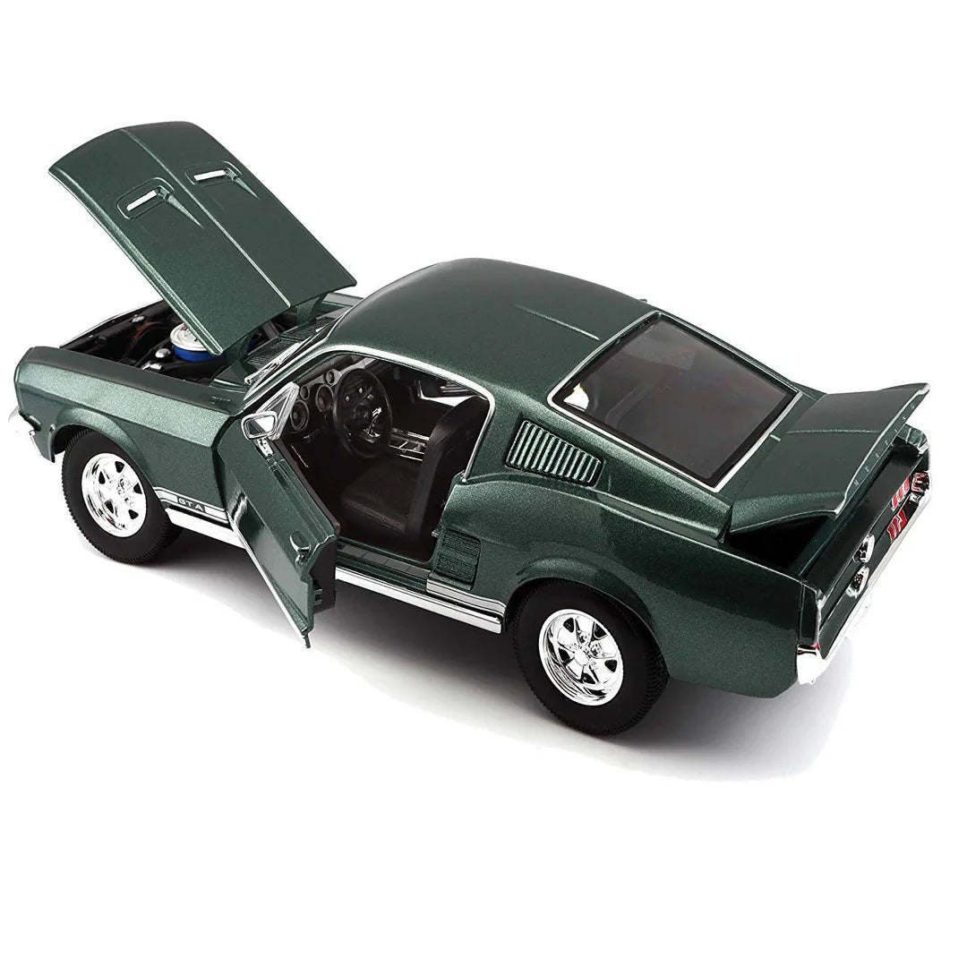 Maisto 1:18 Scale 1967 Ford Mustang GTA Fastback Diecast Model – Green, Metal Collectible Car
