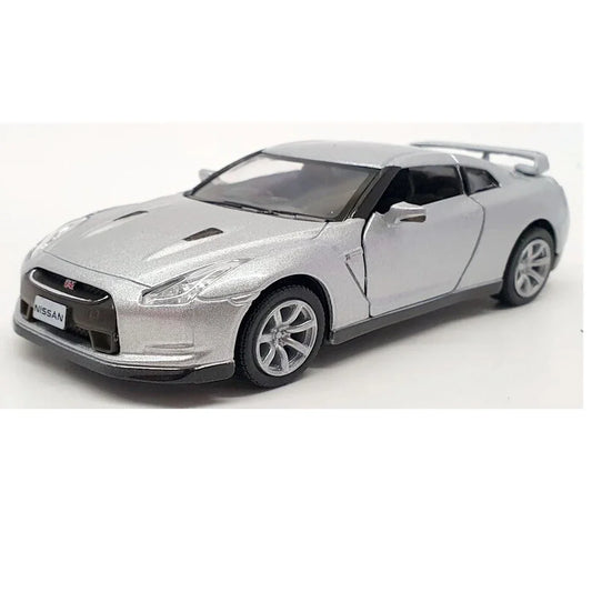 KiNSMART KT5340W Nissan GT-R R35 – 1:36 Scale Die-Cast Model Toy Car - Silver - Jaiman Toys