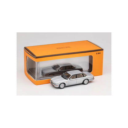GCD 1:64 Jaguar XJ (X300) Silver Diecast Model Car | Premium Classic Luxury Sedan Miniature