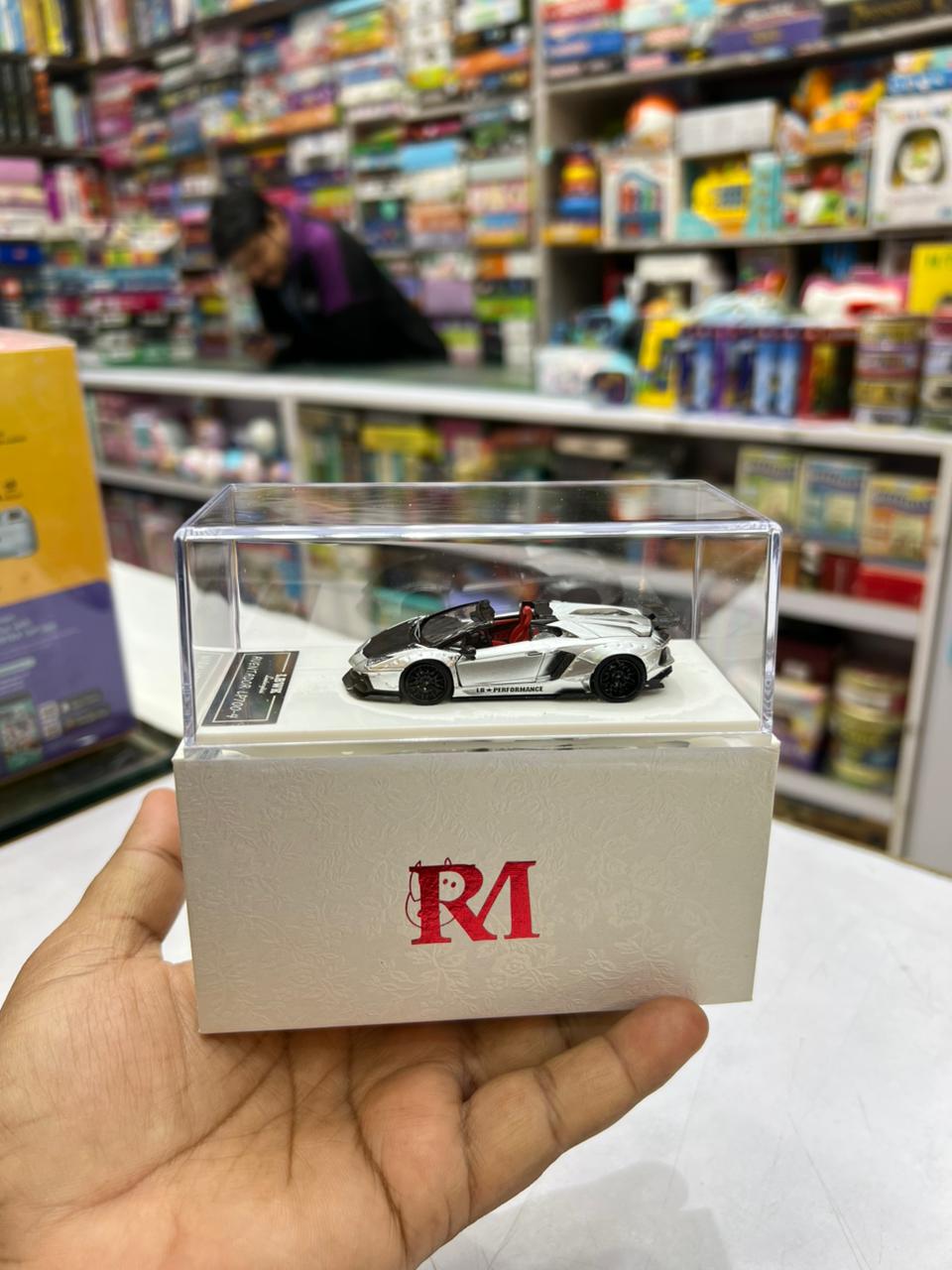 RM Lamborghini Aventador LP700-4 LBWK | 1:64 Diecast Sports Car - 2 Variants