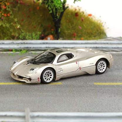CCA 1:64 Pagani Utopia S24-01 Die-Cast Model Car – Silver Premium Alloy Hypercar Miniature | Detailed Collectible