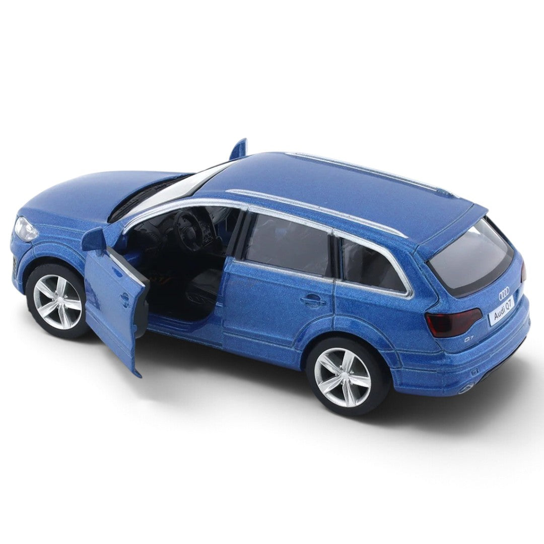 RMZ City Audi Q7 V12 1:32 Scale Die-Cast Model SUV – Metallic Blue & White Collectible Luxury Car with Opening Doors, Pull-Back Action