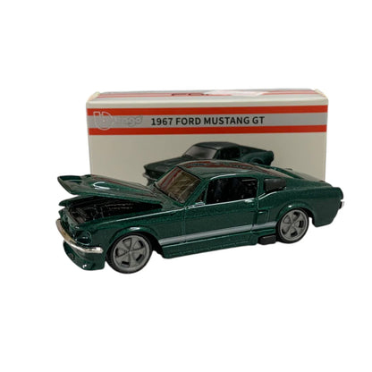 Bburago 1967 Ford Mustang GT Green 1:64 Die-Cast Vintage Model Car