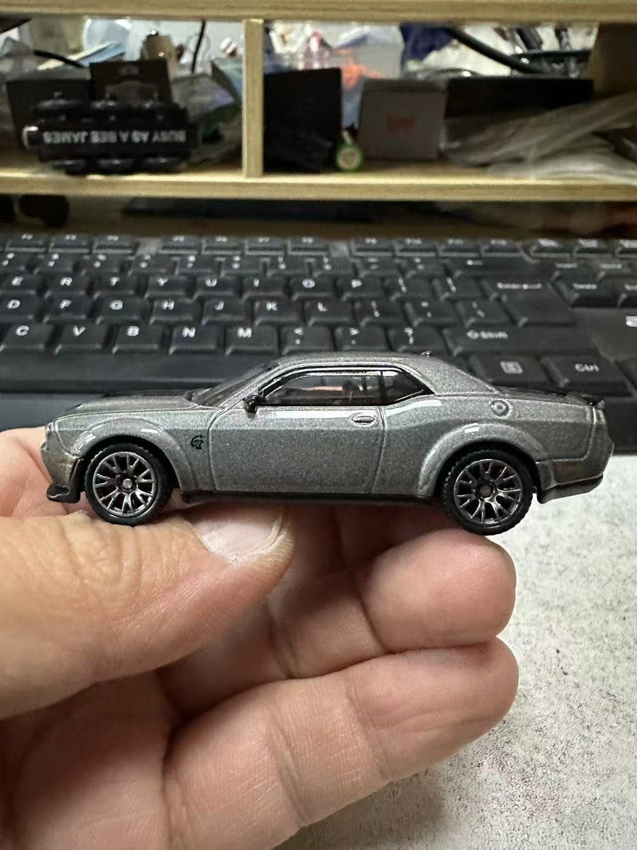 CCA 1:64 2022 Dodge Challenger SRT Jailbreak S21-02 Die-Cast Model Car – Grey | American Muscle Car Collectible with Black Racing Stripes