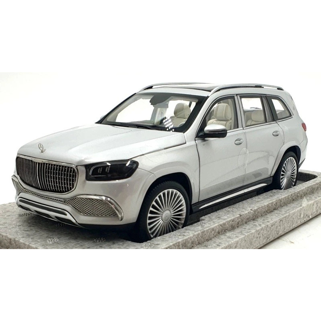 Paragon 1:18 Mercedes-Maybach GLS 600 Silver Diecast Model – Luxury SUV All-Opening Collector Car