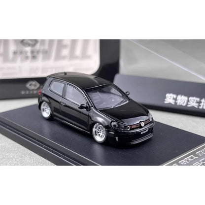 Maxwell 1:64 GOLF GTI MK6 BBS Black Diecast Car Model