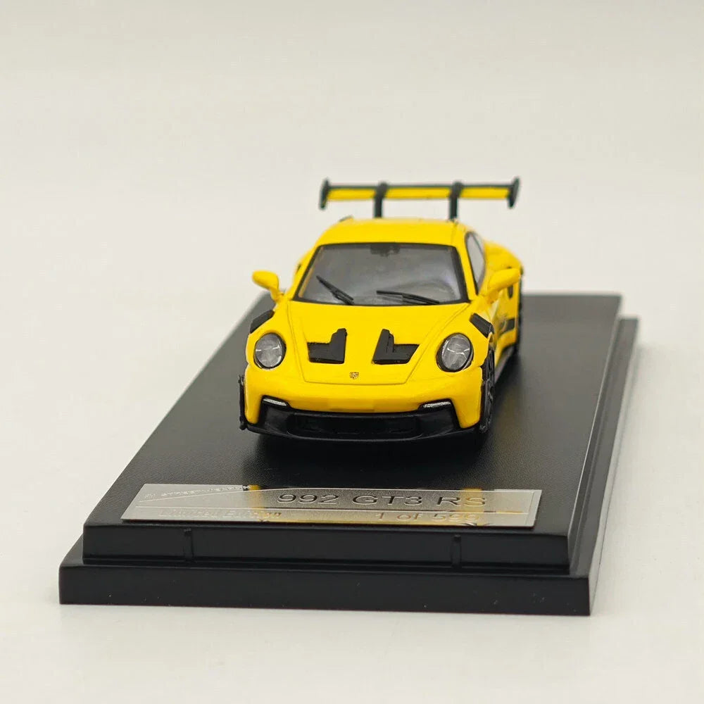 Street Warrior Porsche 992 GT3 RS 1/64 Diecast Yellow Car Model - Jaiman Toys