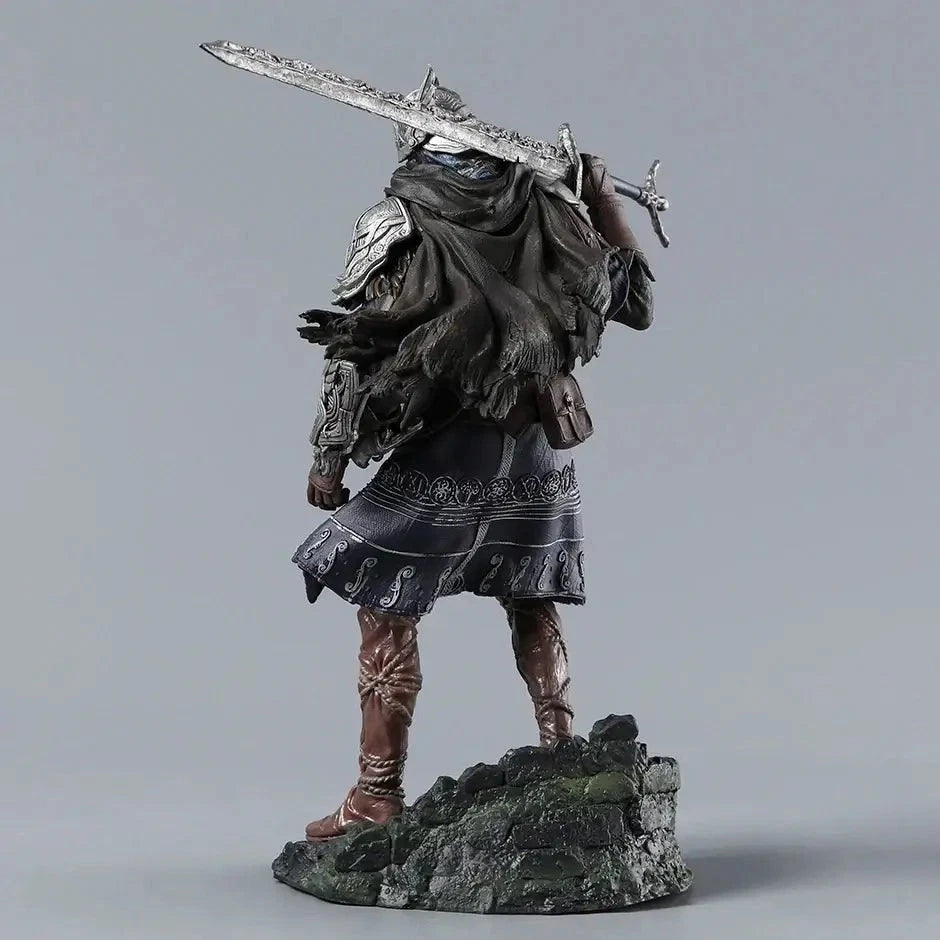 Elden Ring Nightreign Wylder 24cm PVC Action Figure with Sword, Armour & Display Base – Detailed Video Game Character Collectible Model Toy