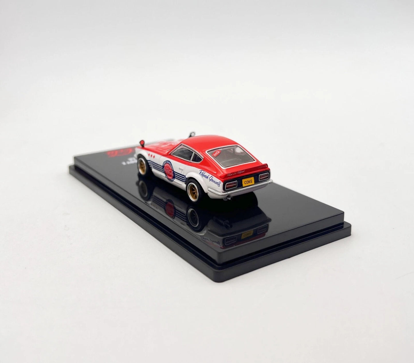 INNO64 1:64 Nissan Fairlady Z S30 Coca-Cola Racing Edition Die-Cast Model Car  | Collectible