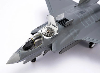Premium 1:72 Scale Lockheed Martin F-35B Lightning II Metal Diecast Body Aircraft Model with Display Stand | Modern Military Fighter Jet Collectible