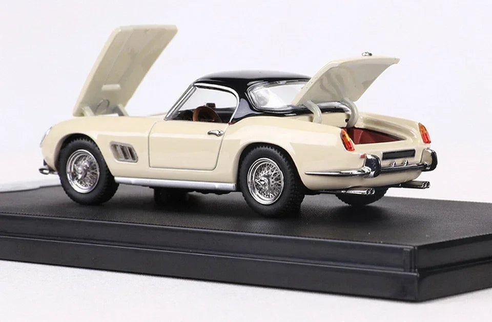 GFCC 1:64 Scale 1960 SWB Ferrari 250GT California Convertible