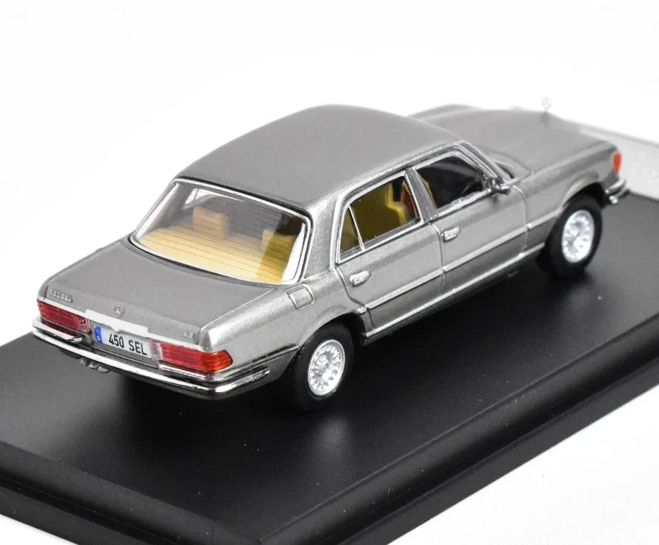 Maxwell 1:64 Benz 450SEL W116 Sedan Metallic Grey Classic Model Diecast Car - Jaiman Toys