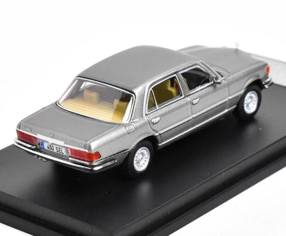 Maxwell 1:64 Benz 450SEL W116 Sedan Metallic Grey Classic Model Diecast Car - Jaiman Toys