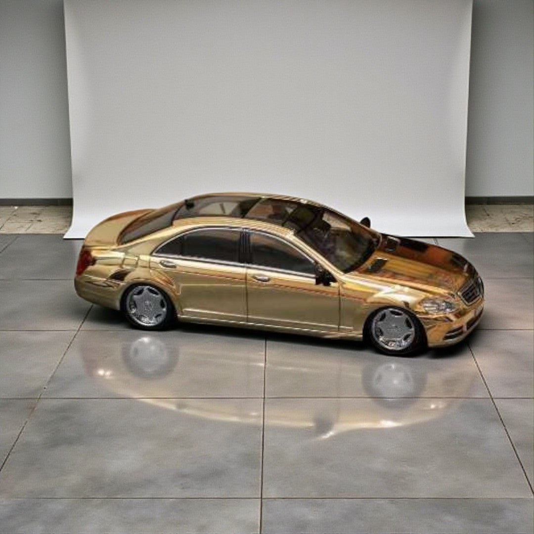 Street Warrior Mercedes-Benz S600 – Gold Finish | 1:64 Diecast Sedan